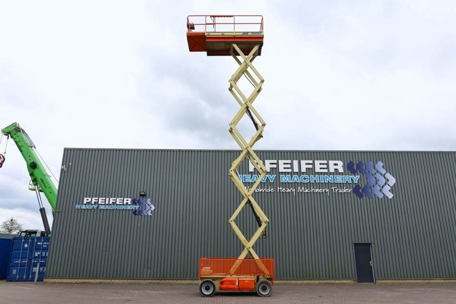 JLG M4069 Hybrid, 14.2m Working Height, 360kg Capacity - Ножничный подъемник: фото 3 JLG M4069 Hybrid, 14.2m Working Height, 360kg Capacity - Ножничный подъемник: фото 3