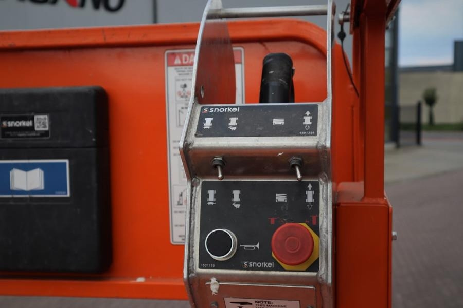 Snorkel S4726E Valid Inspection, *Guarantee! ,Electric, 10 - Ножничный подъемник: фото 5 Snorkel S4726E Valid Inspection, *Guarantee! ,Electric, 10 - Ножничный подъемник: фото 5