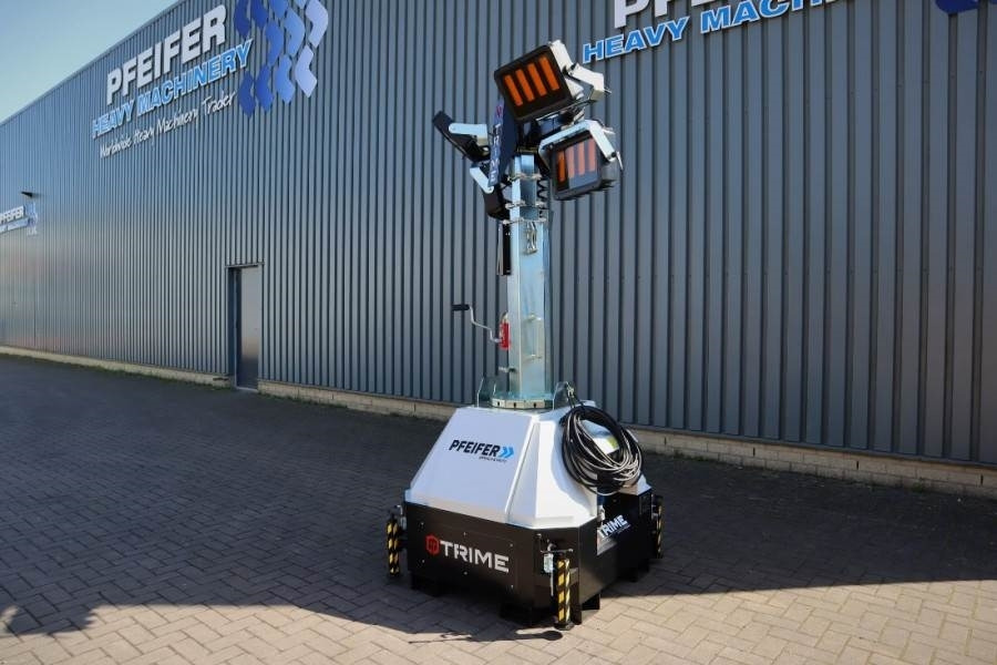 Trime X-Mast 4 × 320W Valid Inspection, *Guarantee - Осветительная мачта: фото 2 Trime X-Mast 4 × 320W Valid Inspection, *Guarantee - Осветительная мачта: фото 2
