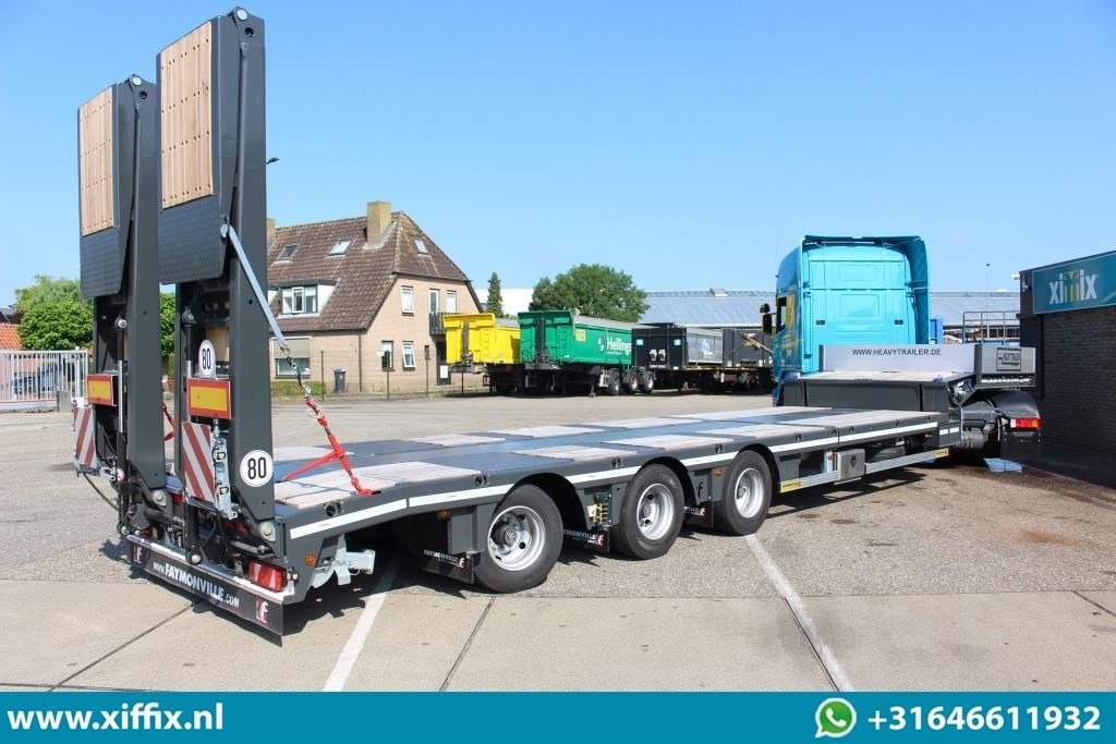 Faymonville TE Huur 3-ass. Semi dieplader met dubbele hydr. Kleppen en hefbed /  - Низкорамный полуприцеп: фото 4 Faymonville TE Huur 3-ass. Semi dieplader met dubbele hydr. Kleppen en hefbed /  - Низкорамный полуприцеп: фото 4