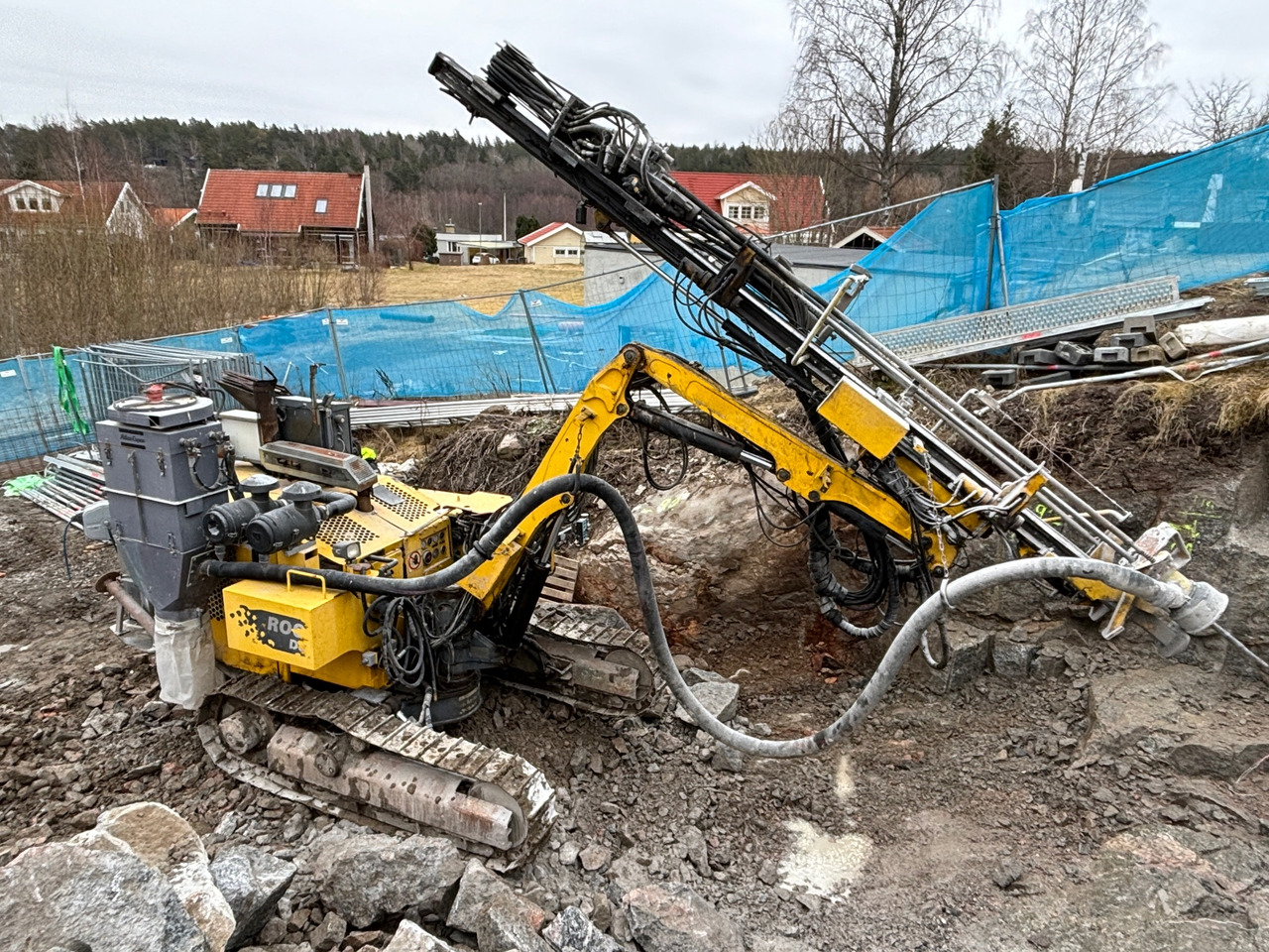 Atlas Copco ROC D3-03 - Буровая машина: фото 1 Atlas Copco ROC D3-03 - Буровая машина: фото 1