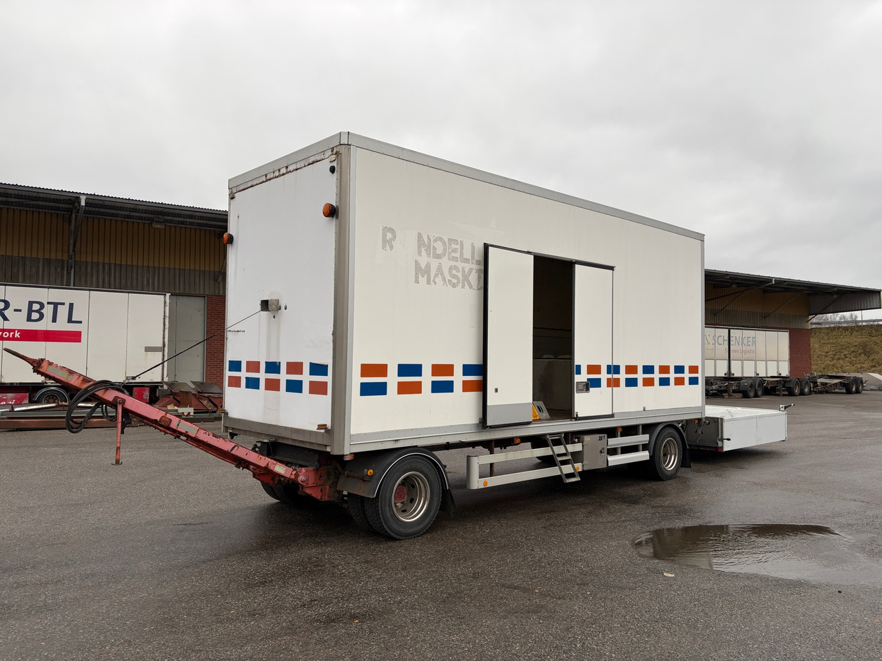 Berlex - Прицеп-фургон: фото 1 Berlex - Прицеп-фургон: фото 1