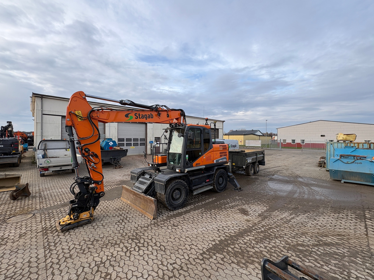 Doosan DX 170w - Экскаватор: фото 1 Doosan DX 170w - Экскаватор: фото 1