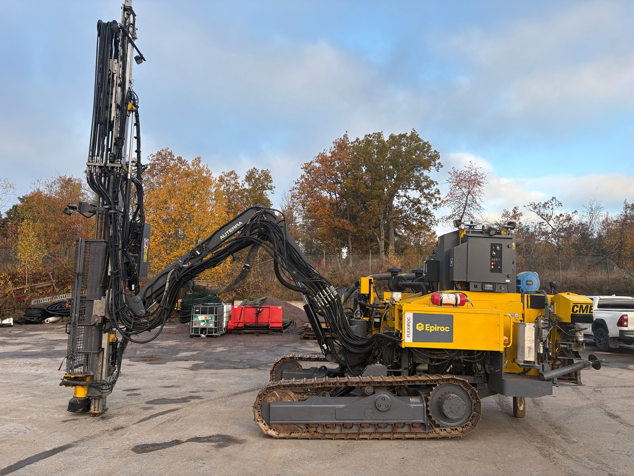 Epiroc Flexiroc T30R-03 - Буровая машина: фото 1 Epiroc Flexiroc T30R-03 - Буровая машина: фото 1