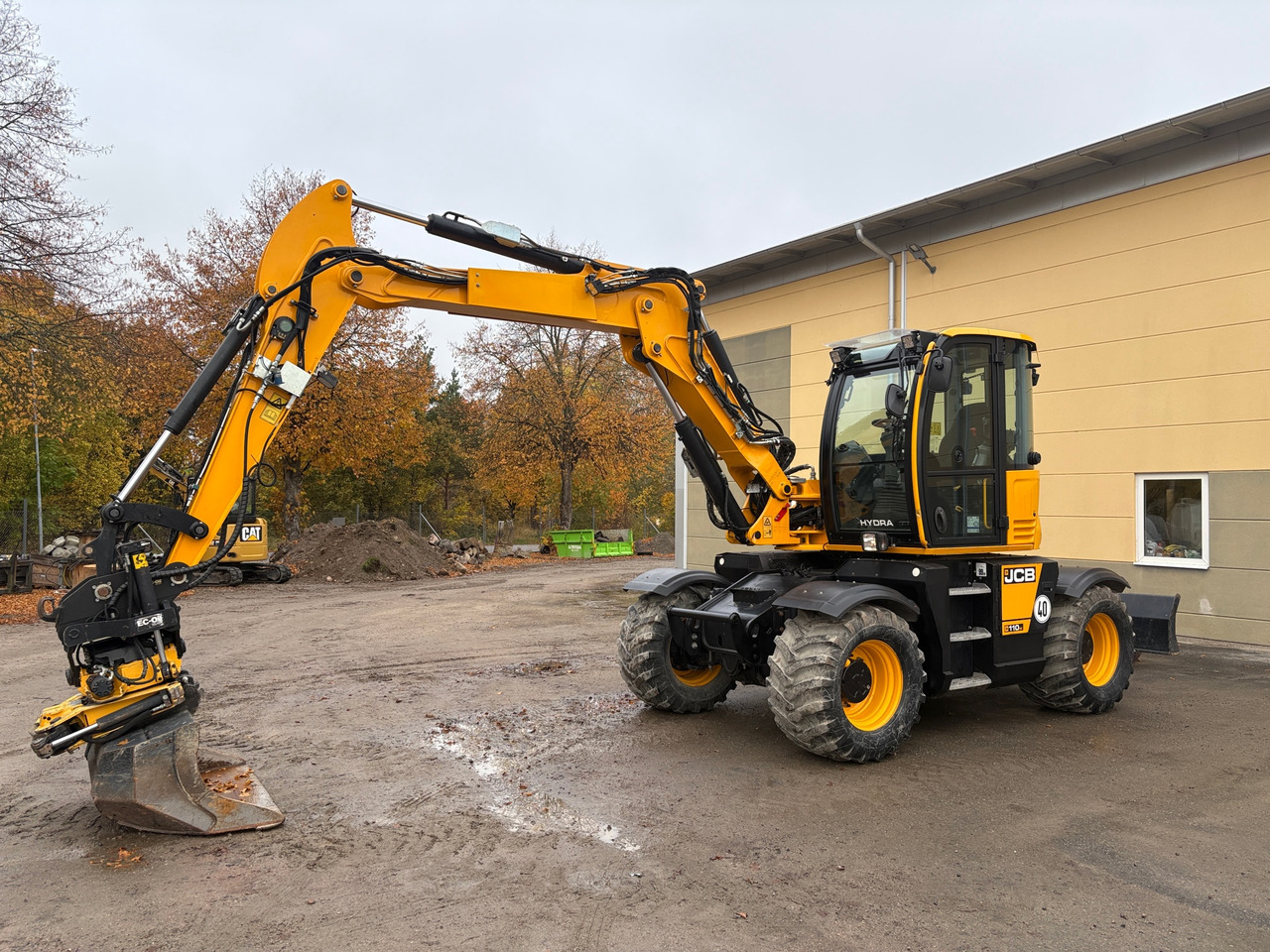 JCB HD110WT 4F - Экскаватор: фото 1 JCB HD110WT 4F - Экскаватор: фото 1