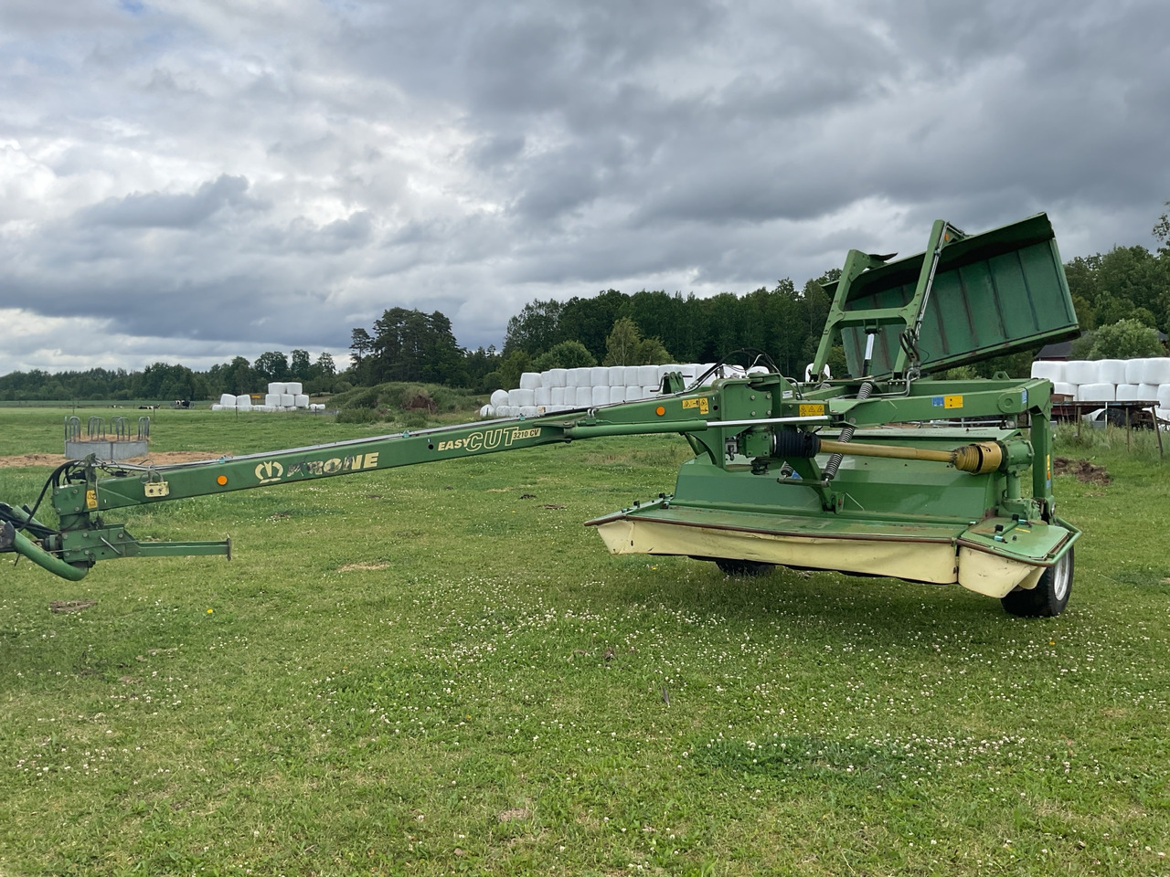 Krone Easy Cut 3210 CV - Косилка-измельчитель/ Мульчер: фото 1 Krone Easy Cut 3210 CV - Косилка-измельчитель/ Мульчер: фото 1