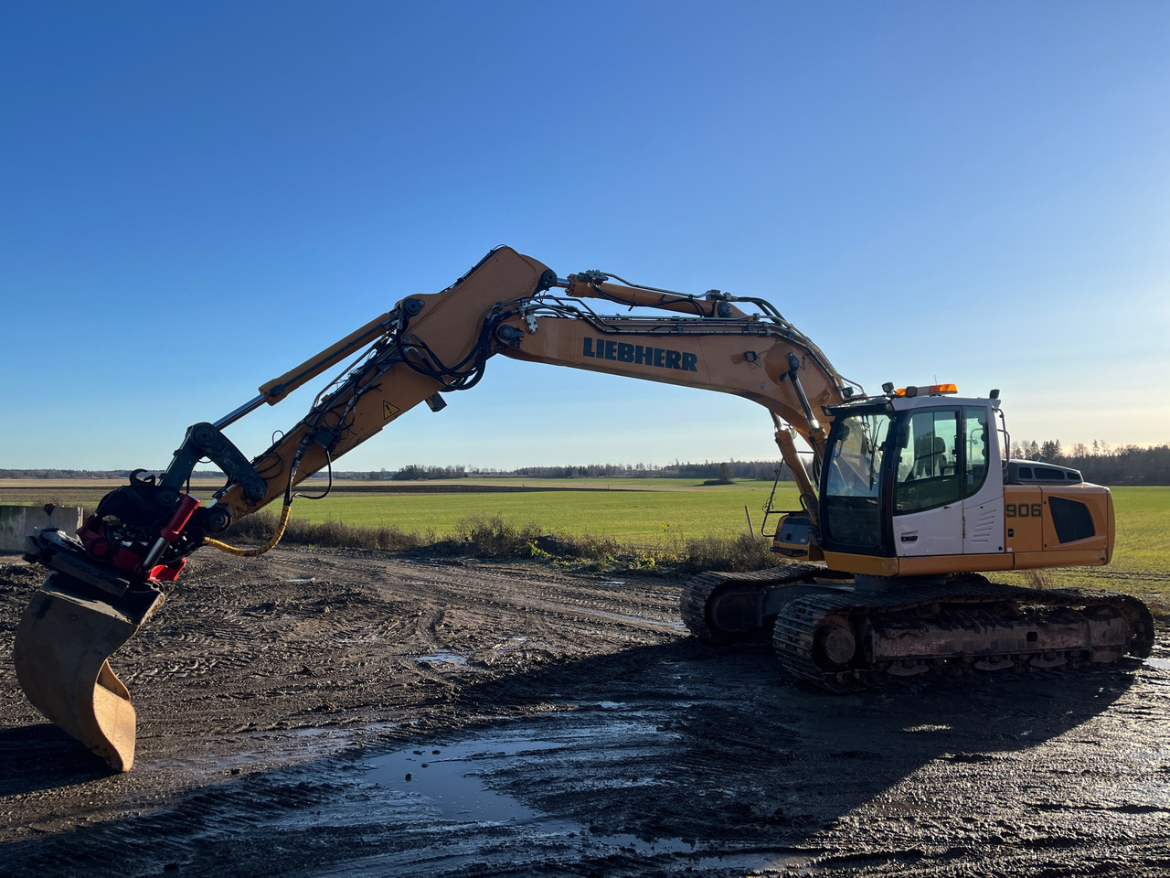 Liebherr R906 LC Litronic - Экскаватор: фото 1 Liebherr R906 LC Litronic - Экскаватор: фото 1