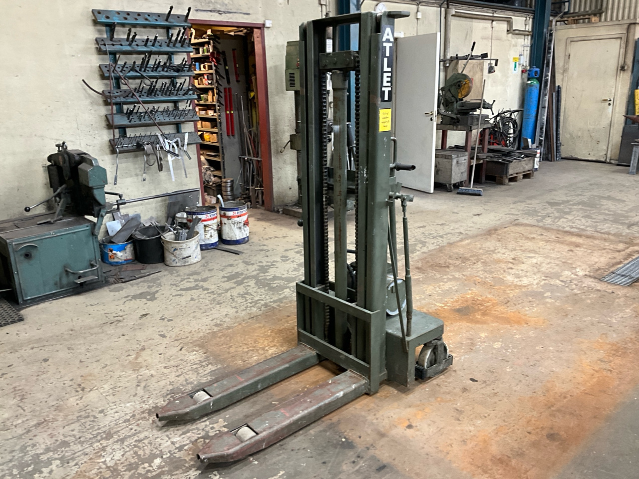 Atlet 100ST27HH - Погрузочно-разгрузочная техника: фото 1 Atlet 100ST27HH - Погрузочно-разгрузочная техника: фото 1