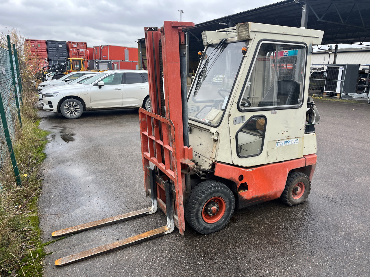 Datsun F01 - Погрузочно-разгрузочная техника: фото 1 Datsun F01 - Погрузочно-разгрузочная техника: фото 1