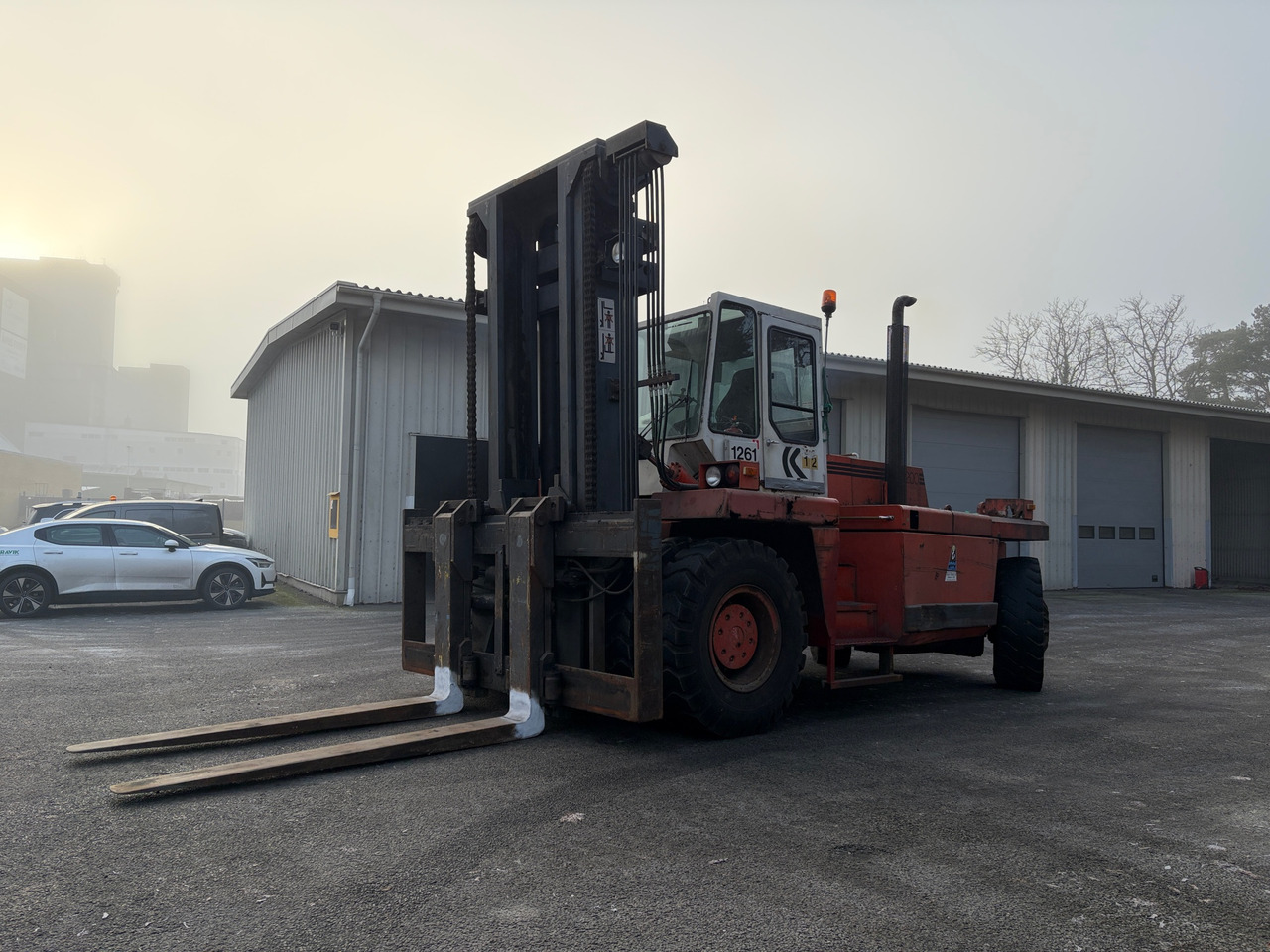 Kalmar KLMV 25-1200 - Погрузочно-разгрузочная техника: фото 1 Kalmar KLMV 25-1200 - Погрузочно-разгрузочная техника: фото 1