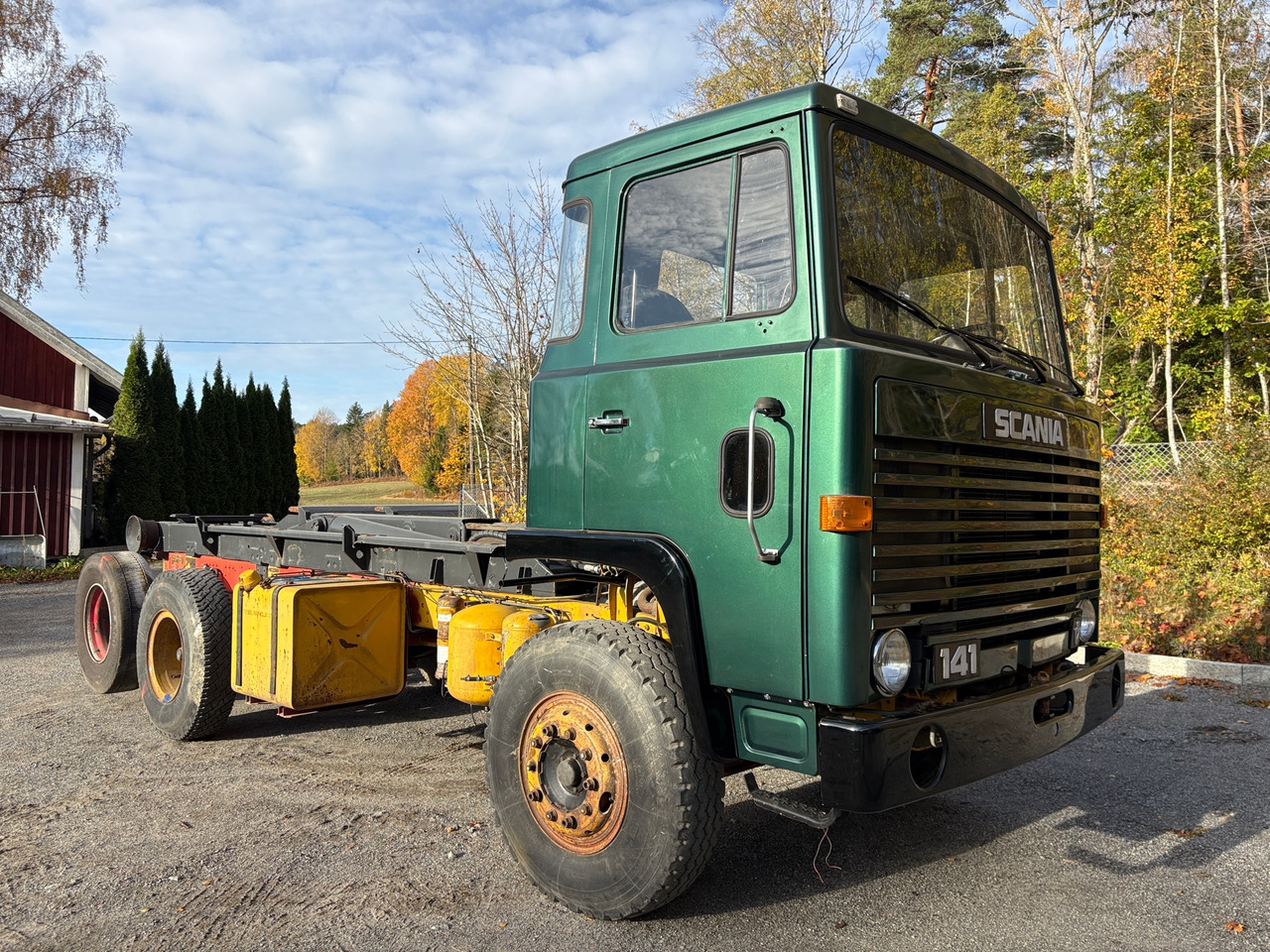 Scania 141 - Грузовик-контейнеровоз/ Сменный кузов: фото 1 Scania 141 - Грузовик-контейнеровоз/ Сменный кузов: фото 1