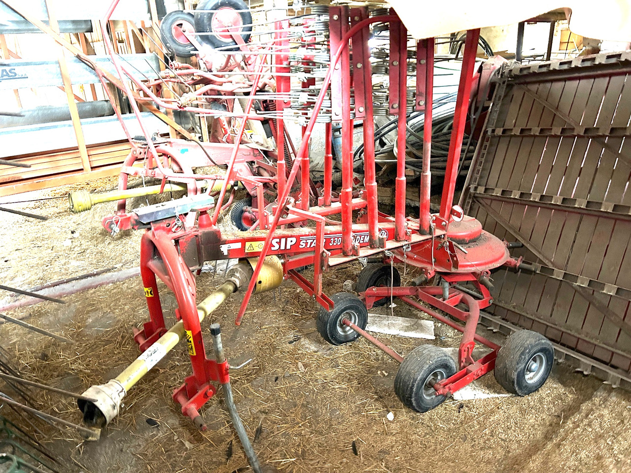 Sip Star 330 tandem - Сеноворошилка: фото 1 Sip Star 330 tandem - Сеноворошилка: фото 1