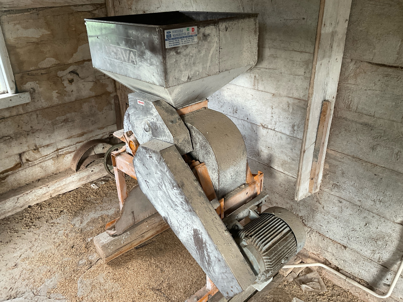 Trava VJ 2000 - Инвентарь для животноводства: фото 1 Trava VJ 2000 - Инвентарь для животноводства: фото 1