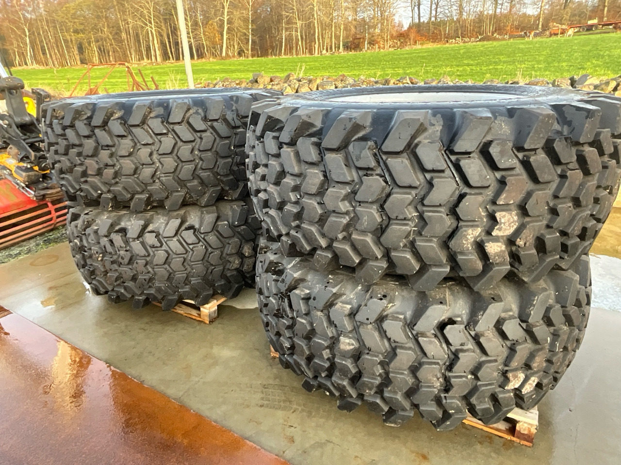 Trelleborg - Шина для Строительной техники: фото 1 Trelleborg - Шина для Строительной техники: фото 1