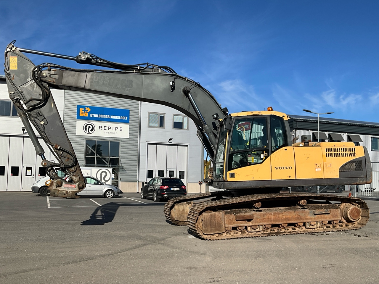 Volvo EC240CL - Экскаватор: фото 1 Volvo EC240CL - Экскаватор: фото 1