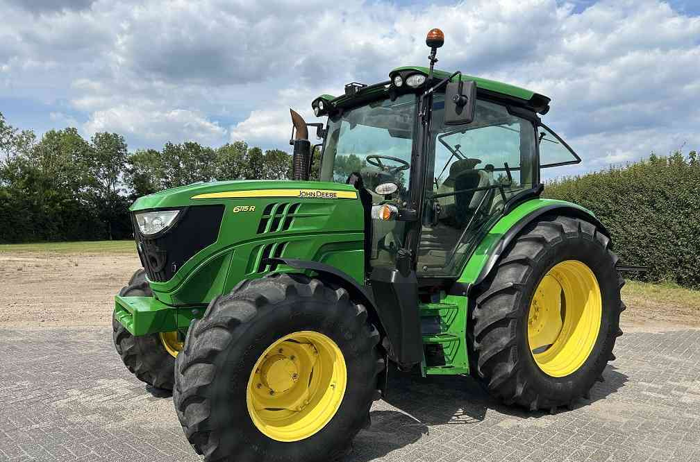 John Deere 6115R 6.115R - Трактор: фото 1 John Deere 6115R 6.115R - Трактор: фото 1