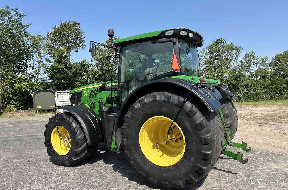 John Deere 6150R 6.150R - Трактор: фото 2 John Deere 6150R 6.150R - Трактор: фото 2