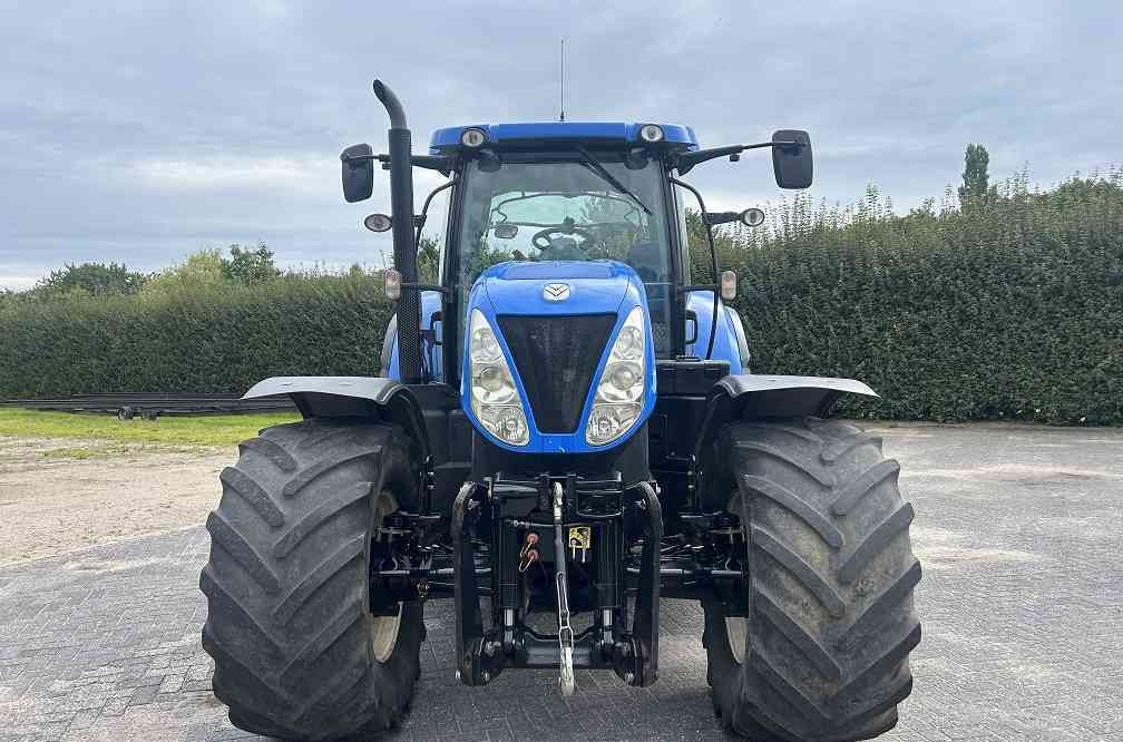 New Holland T7.260 pc - Трактор: фото 4 New Holland T7.260 pc - Трактор: фото 4