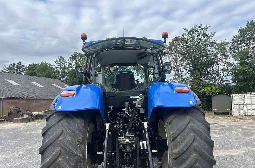 New Holland T7.260 pc - Трактор: фото 3 New Holland T7.260 pc - Трактор: фото 3