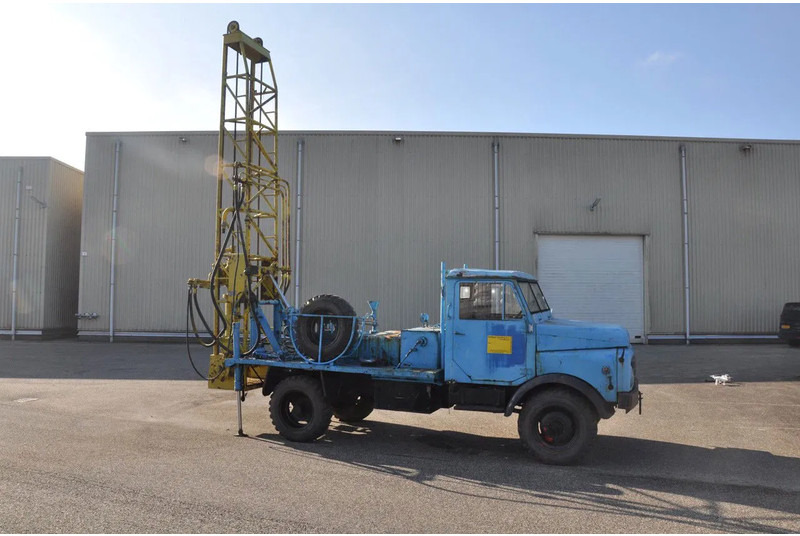 Hanomag AL 28 Z met Celler machinen fabrik DB114 - 30 - Буровая машина: фото 3 Hanomag AL 28 Z met Celler machinen fabrik DB114 - 30 - Буровая машина: фото 3