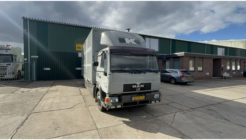 MAN 12.224 MAN 12.224 Afzet bak - Грузовик с закрытым кузовом: фото 4 MAN 12.224 MAN 12.224 Afzet bak - Грузовик с закрытым кузовом: фото 4