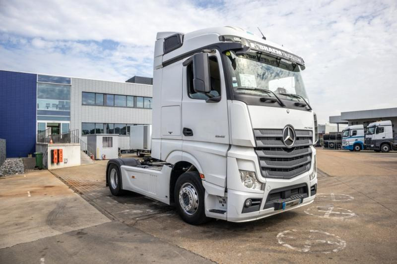 Mercedes ACTROS 1845 LS+VOITH - Тягач: фото 4 Mercedes ACTROS 1845 LS+VOITH - Тягач: фото 4