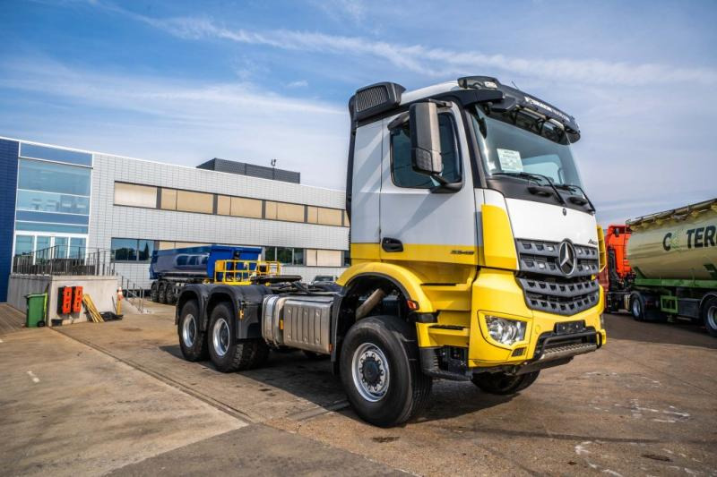 Mercedes AROCS 3345 AS - Тягач: фото 2 Mercedes AROCS 3345 AS - Тягач: фото 2