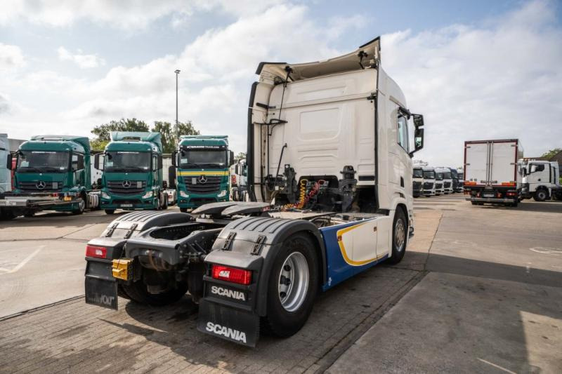 Scania R450 + KIPHYDR. - Тягач: фото 4 Scania R450 + KIPHYDR. - Тягач: фото 4