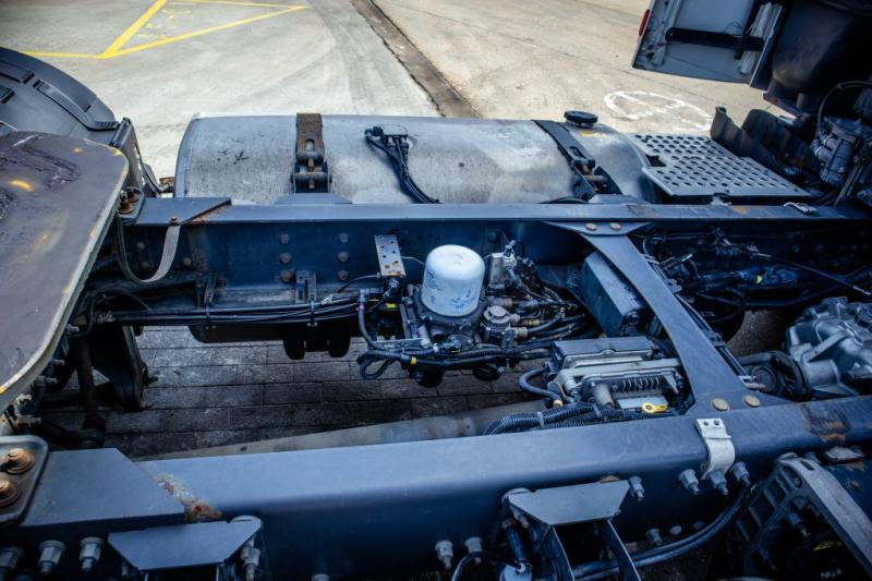 Тягач Volvo FH 420: фото 7