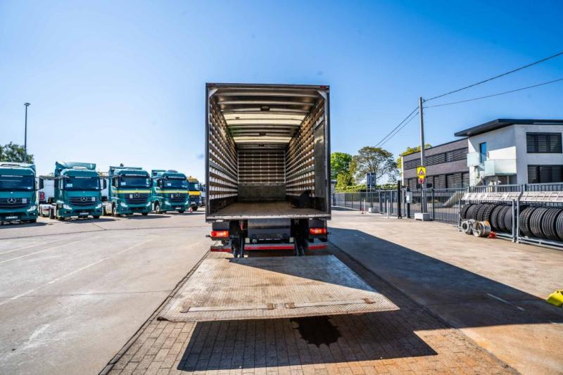 Грузовик с закрытым кузовом Volvo FE 250 (19T)+DHOLLANDIA 2 T.: фото 8