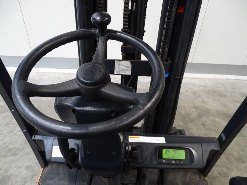 Электропогрузчик Doosan B18T-5 - TRIPLEX: фото 8