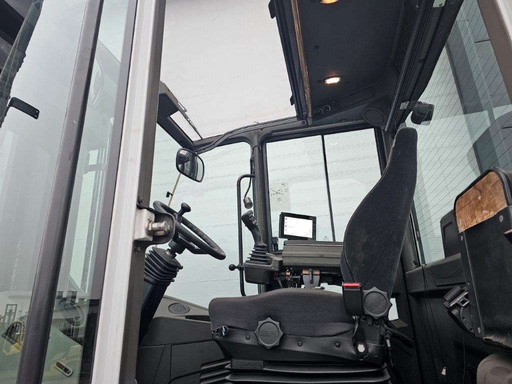 Konecranes SMV15-1200C - Дизельный погрузчик: фото 3 Konecranes SMV15-1200C - Дизельный погрузчик: фото 3