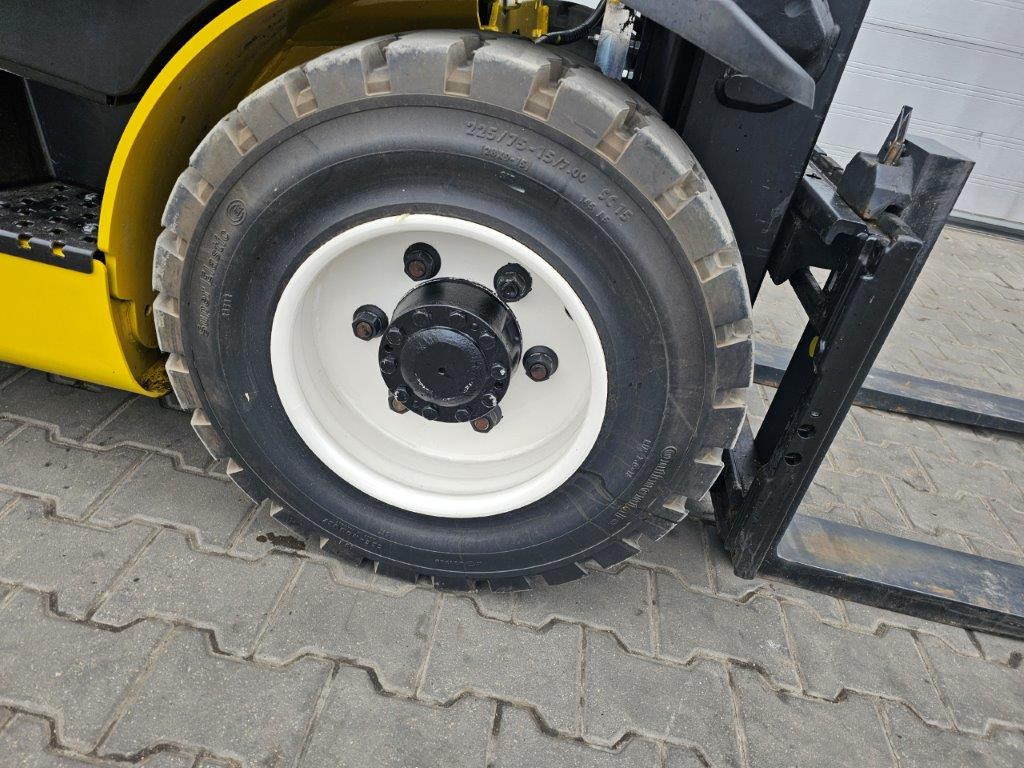 Yale GLP30VX - TRIPLEX - Вилочный погрузчик: фото 2 Yale GLP30VX - TRIPLEX - Вилочный погрузчик: фото 2