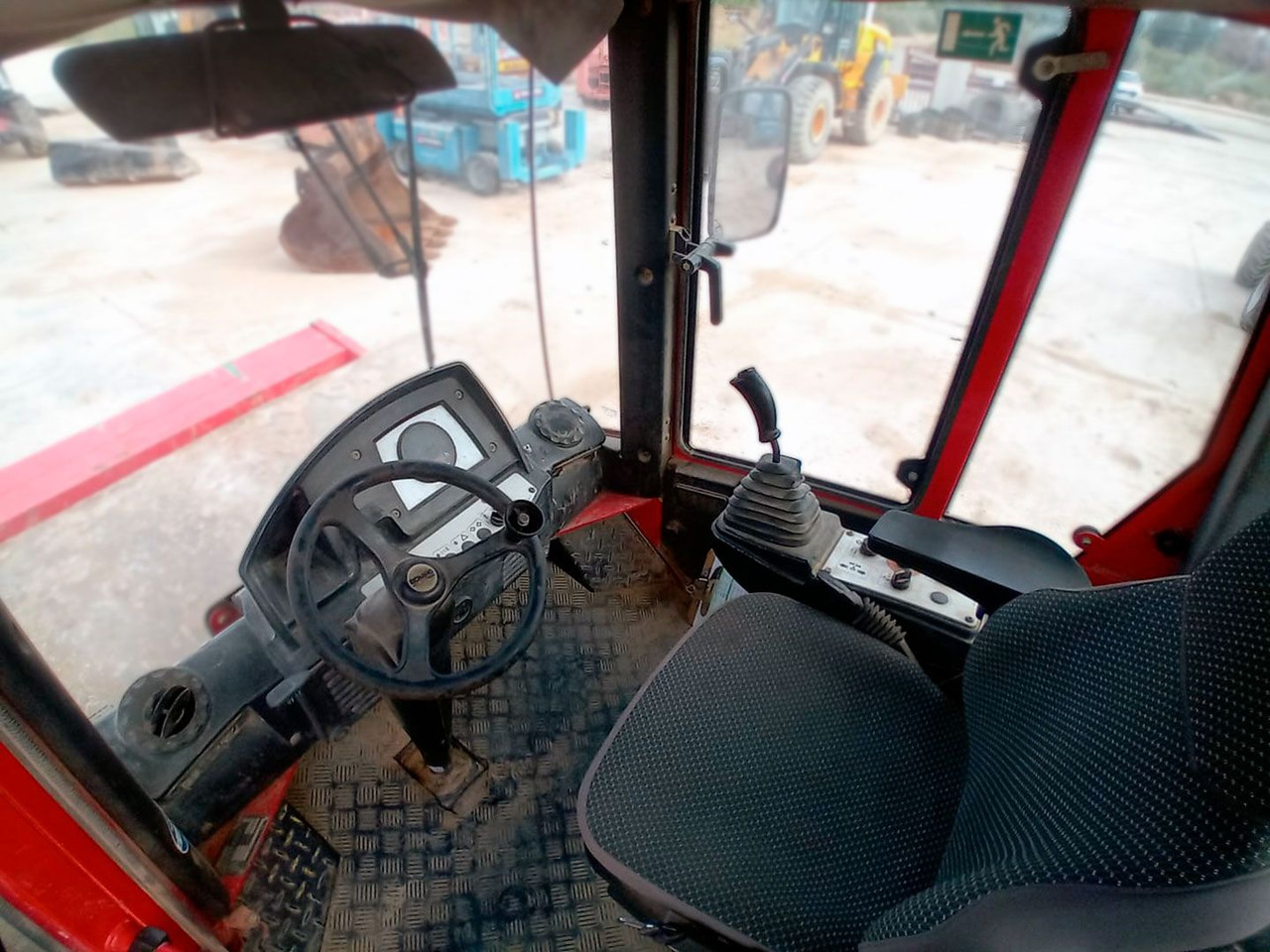 BOMAG BW219D4 - Компактор: фото 2 BOMAG BW219D4 - Компактор: фото 2