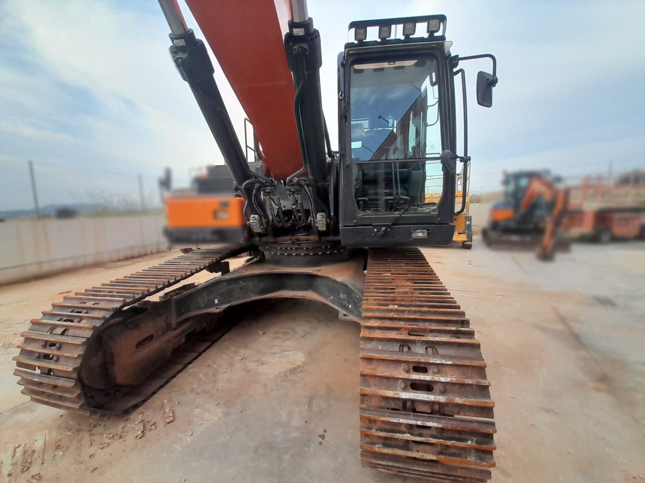 DOOSAN DX350LC-7 - Гусеничный экскаватор: фото 3 DOOSAN DX350LC-7 - Гусеничный экскаватор: фото 3