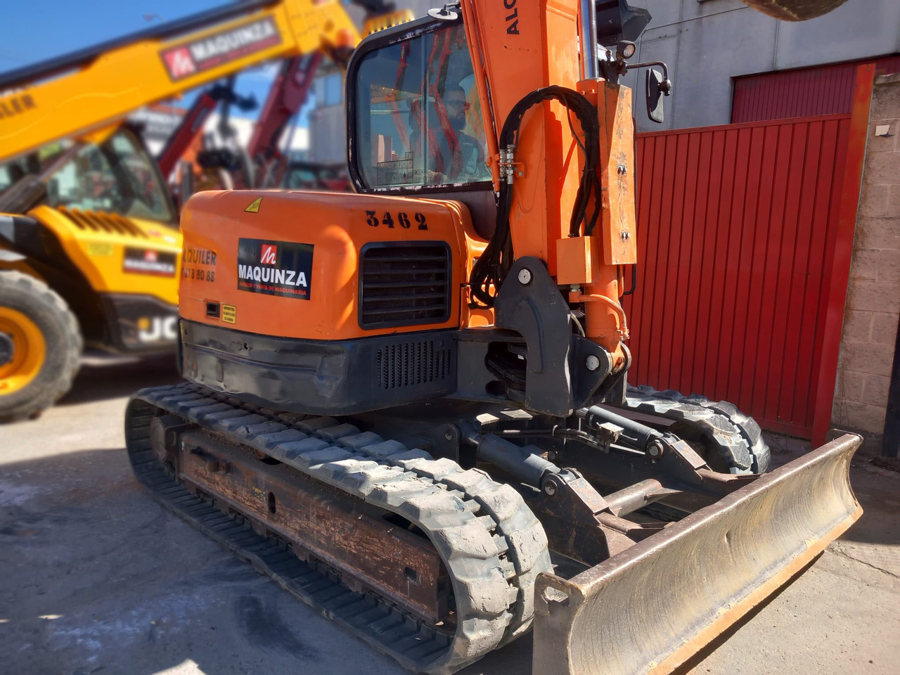 DOOSAN DX85R-3 - Мини-экскаватор: фото 3 DOOSAN DX85R-3 - Мини-экскаватор: фото 3