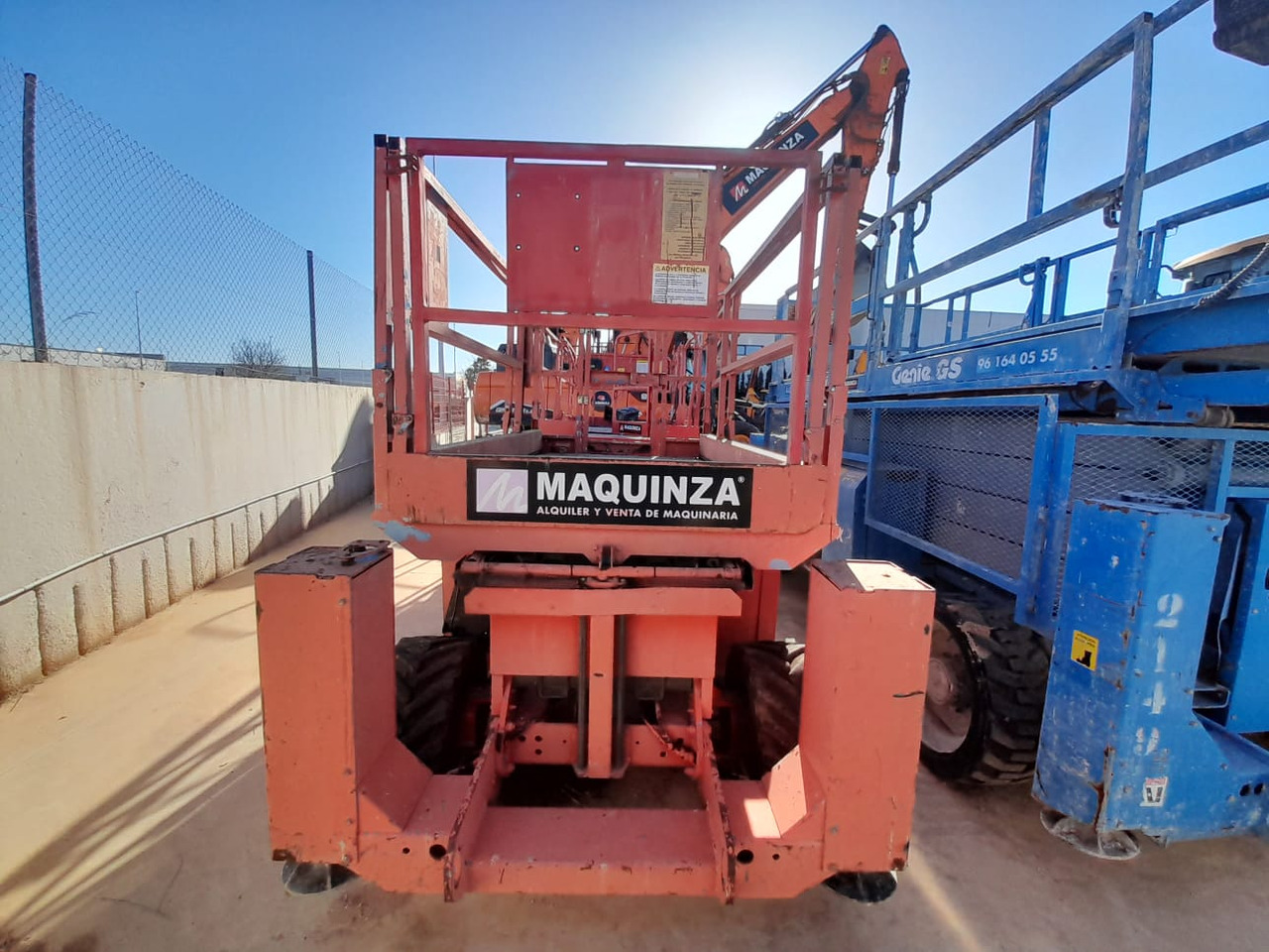 GENIE GS2668RT - Ножничный подъемник: фото 2 GENIE GS2668RT - Ножничный подъемник: фото 2