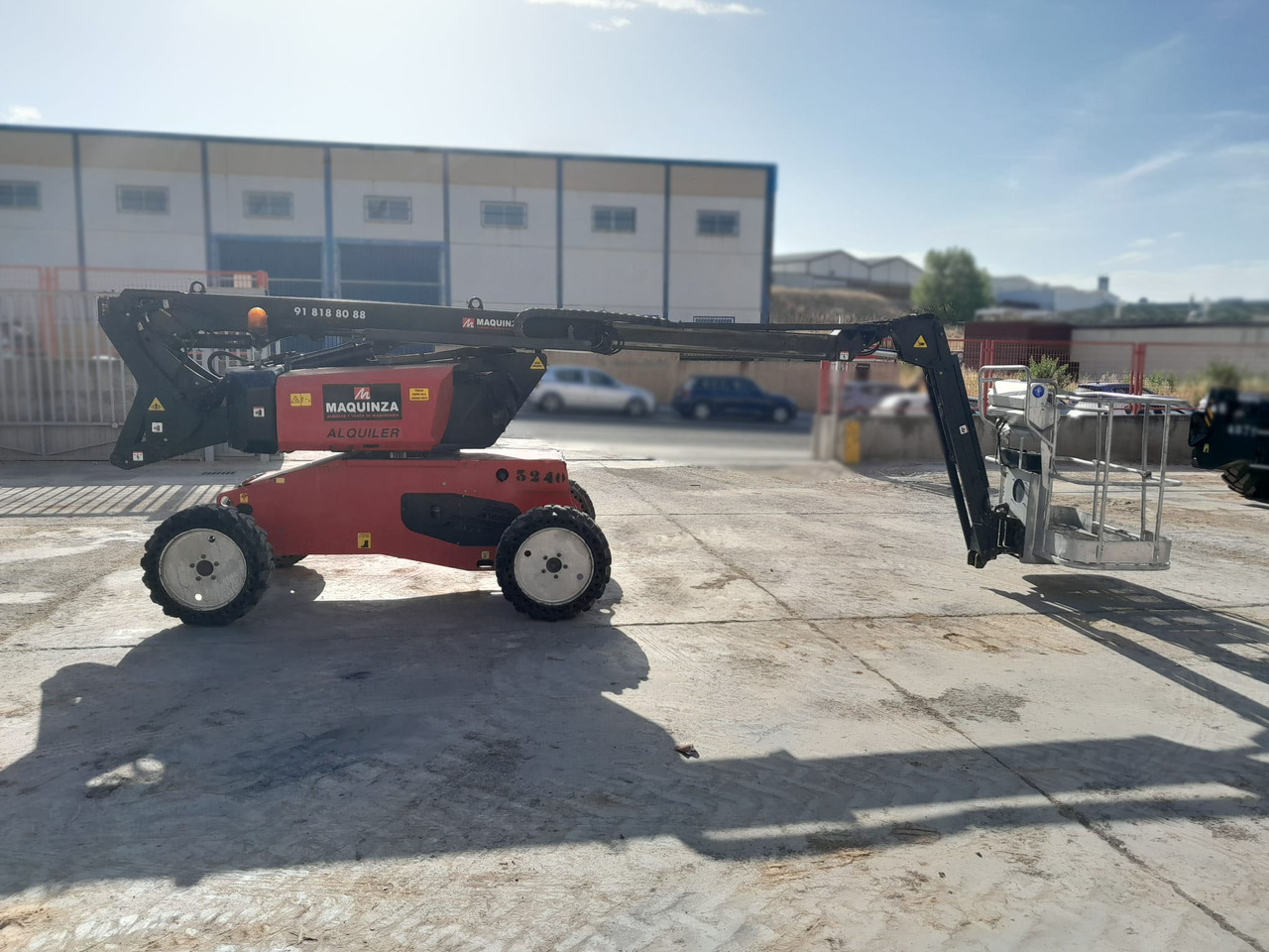 MANITOU MAN GO 12 - Коленчатый подъемник: фото 4 MANITOU MAN GO 12 - Коленчатый подъемник: фото 4