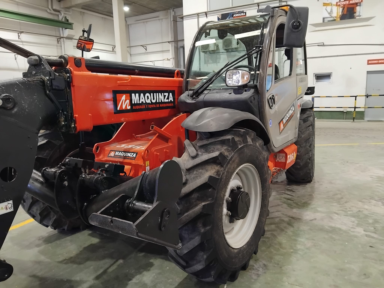 MANITOU MT1335 EASY - Телескопический погрузчик: фото 3 MANITOU MT1335 EASY - Телескопический погрузчик: фото 3
