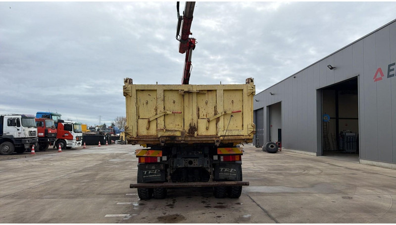 DAF CF 85.340 (EURO 3 / MANUAL GEARBOX / TOP CONDITION / BIG AXLE / STEEL SUSP. / FASSI F130 CRANE) - Самосвал, Автоманипулятор: фото 5 DAF CF 85.340 (EURO 3 / MANUAL GEARBOX / TOP CONDITION / BIG AXLE / STEEL SUSP. / FASSI F130 CRANE) - Самосвал, Автоманипулятор: фото 5