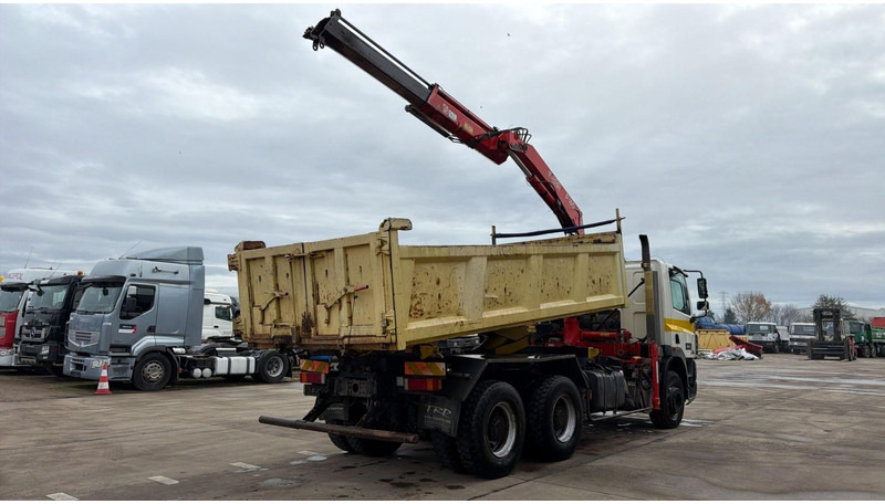 DAF CF 85.340 (EURO 3 / MANUAL GEARBOX / TOP CONDITION / BIG AXLE / STEEL SUSP. / FASSI F130 CRANE) - Самосвал, Автоманипулятор: фото 4 DAF CF 85.340 (EURO 3 / MANUAL GEARBOX / TOP CONDITION / BIG AXLE / STEEL SUSP. / FASSI F130 CRANE) - Самосвал, Автоманипулятор: фото 4