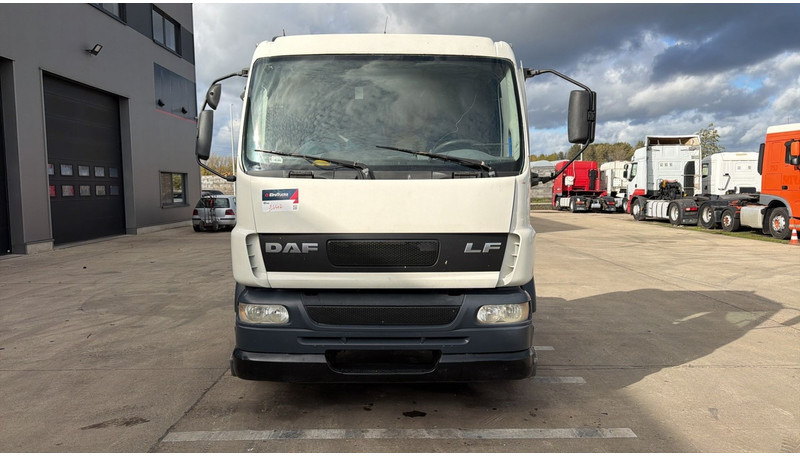 DAF LF 55.220 (MANUAL GEARBOX / BOITE MANUELLE) - Грузовик-шасси: фото 2 DAF LF 55.220 (MANUAL GEARBOX / BOITE MANUELLE) - Грузовик-шасси: фото 2