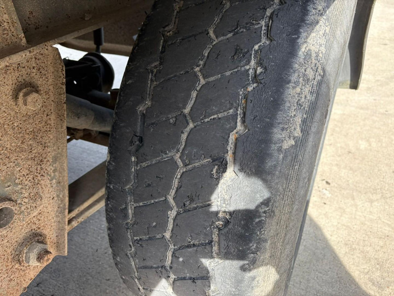 Самосвальный полуприцеп Fruehauf ONCRK22-110A (REMORQUE FRANCAIS / FRENCH TRAILER / DRUM BRAKES / FREINS TAMBOURS): фото 13 Самосвальный полуприцеп Fruehauf ONCRK22-110A (REMORQUE FRANCAIS / FRENCH TRAILER / DRUM BRAKES / FREINS TAMBOURS): фото 13