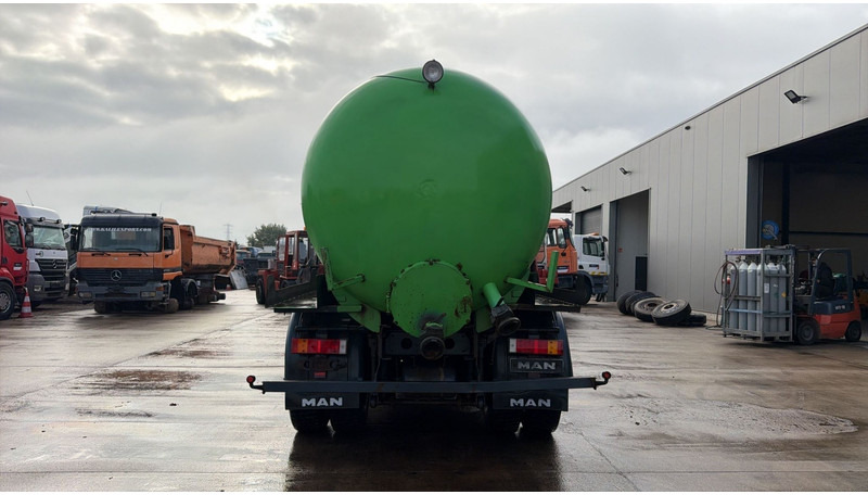 MAN 19.343 (12000 L / BIG AXLE / MANUAL GEARBOX / EURO 2) - Ассенизатор: фото 5 MAN 19.343 (12000 L / BIG AXLE / MANUAL GEARBOX / EURO 2) - Ассенизатор: фото 5