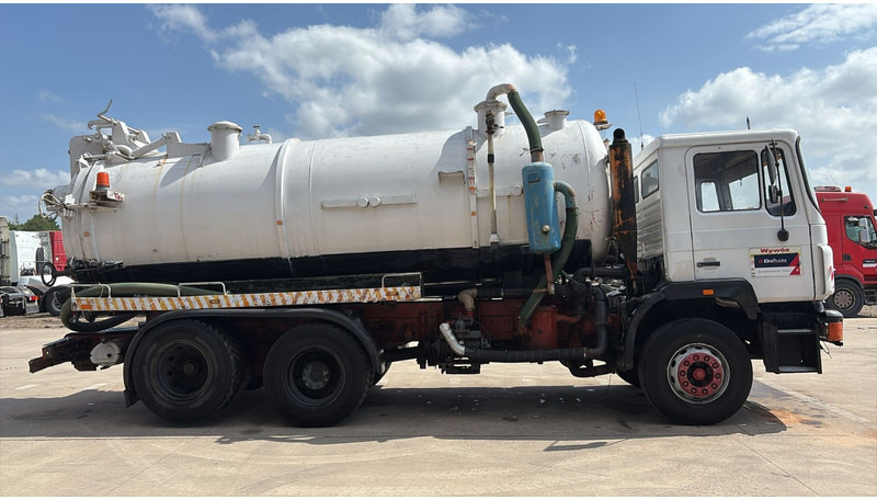 MAN 25.292 (16.000 L VACUUM / 10 TYRES / 6X2 / FULL STEEL SUSP. / MANUAL PUMP / 6 CYLINDER) - Ассенизатор: фото 4 MAN 25.292 (16.000 L VACUUM / 10 TYRES / 6X2 / FULL STEEL SUSP. / MANUAL PUMP / 6 CYLINDER) - Ассенизатор: фото 4