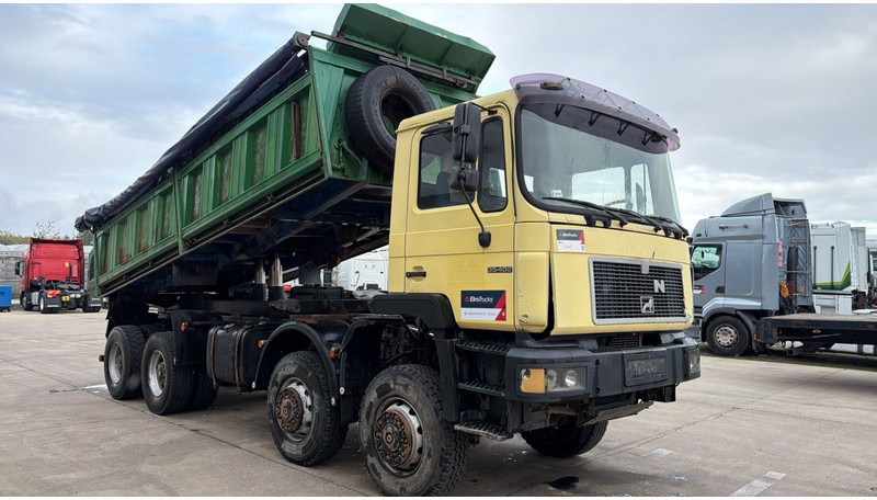 MAN 35.402 (8X8 / BIG AXLES / GRAND PONT / LAMES / STEEL SUSP. / 6 CYLINDER) - Самосвал: фото 3 MAN 35.402 (8X8 / BIG AXLES / GRAND PONT / LAMES / STEEL SUSP. / 6 CYLINDER) - Самосвал: фото 3