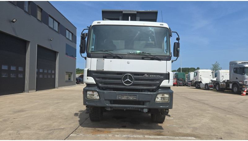 Mercedes-Benz Actros 4141 (EPS / 8X6 / GRAND PONT / BIG AXLE / LAMES / STEEL / V6) - Самосвал: фото 2 Mercedes-Benz Actros 4141 (EPS / 8X6 / GRAND PONT / BIG AXLE / LAMES / STEEL / V6) - Самосвал: фото 2