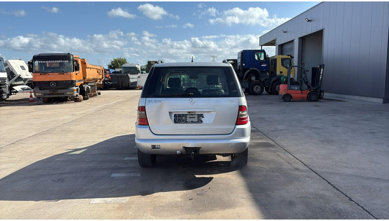 Mercedes-Benz M-Klasse ML 270 CDI - Внедорожник: фото 5 Mercedes-Benz M-Klasse ML 270 CDI - Внедорожник: фото 5