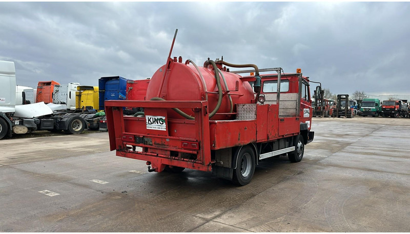 Mercedes-Benz SK 814 (VIDANGEUR / VACUUM / AUXILAIRY / SPER / STEEL SUSP. / LAMES) - Ассенизатор: фото 5 Mercedes-Benz SK 814 (VIDANGEUR / VACUUM / AUXILAIRY / SPER / STEEL SUSP. / LAMES) - Ассенизатор: фото 5