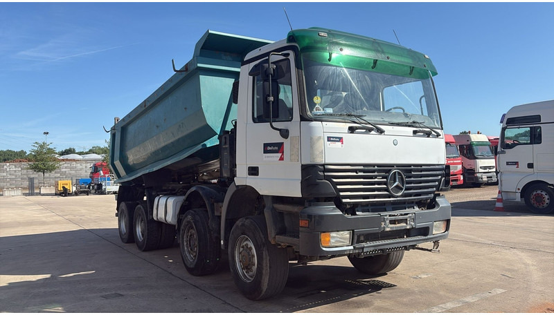 Mercedes-Benz actros 4140 (8X6 / LAMES / GRAND PONT / BOITE MANUELLE / MANUAL GEARBOX) - Самосвал: фото 3 Mercedes-Benz actros 4140 (8X6 / LAMES / GRAND PONT / BOITE MANUELLE / MANUAL GEARBOX) - Самосвал: фото 3